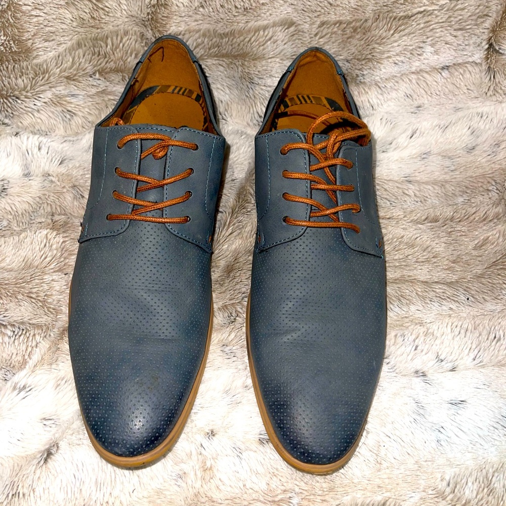 Call it spring fresien perforated oxford size 9